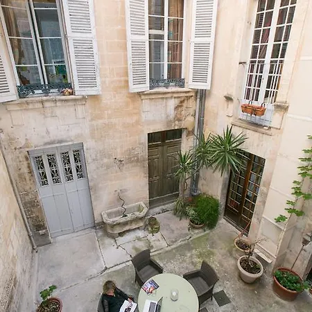 Bed & Breakfast La Petite Saunerie Avignon